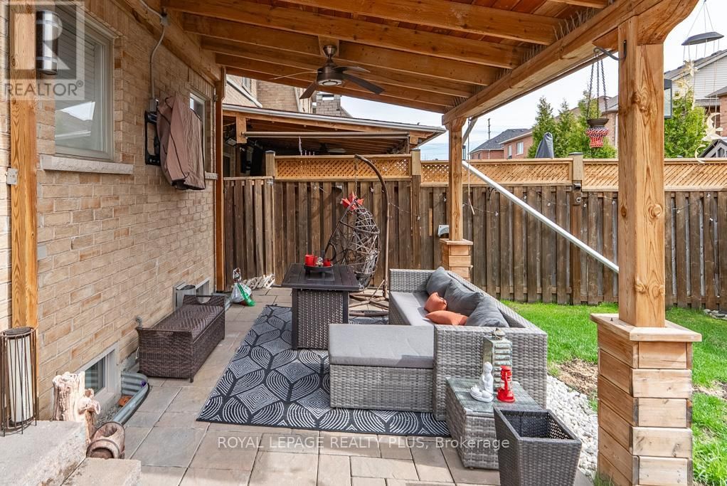 580 HOLLAND HEIGHTS Image 38