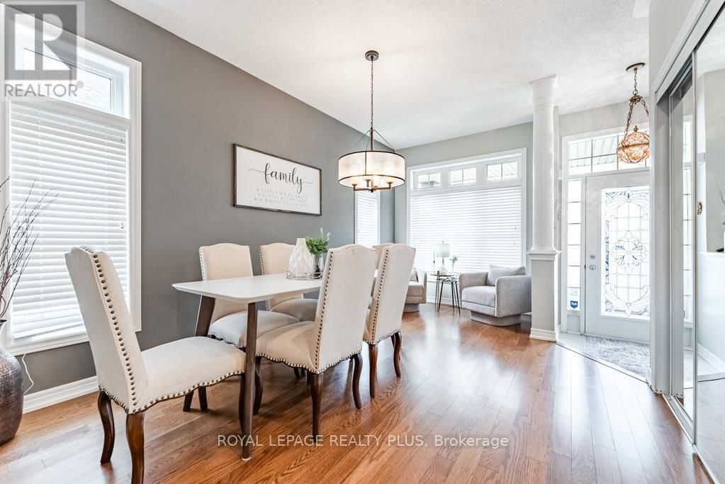 580 HOLLAND HEIGHTS Image 9