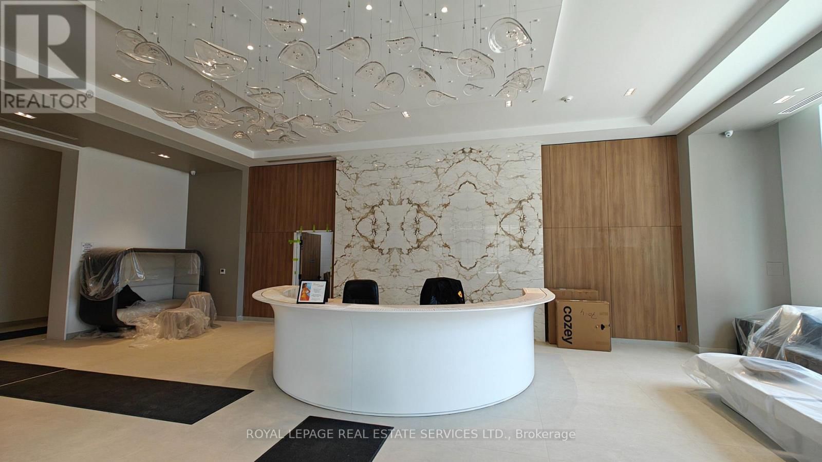 411 - 2075 LAKESHORE ROAD Image 23