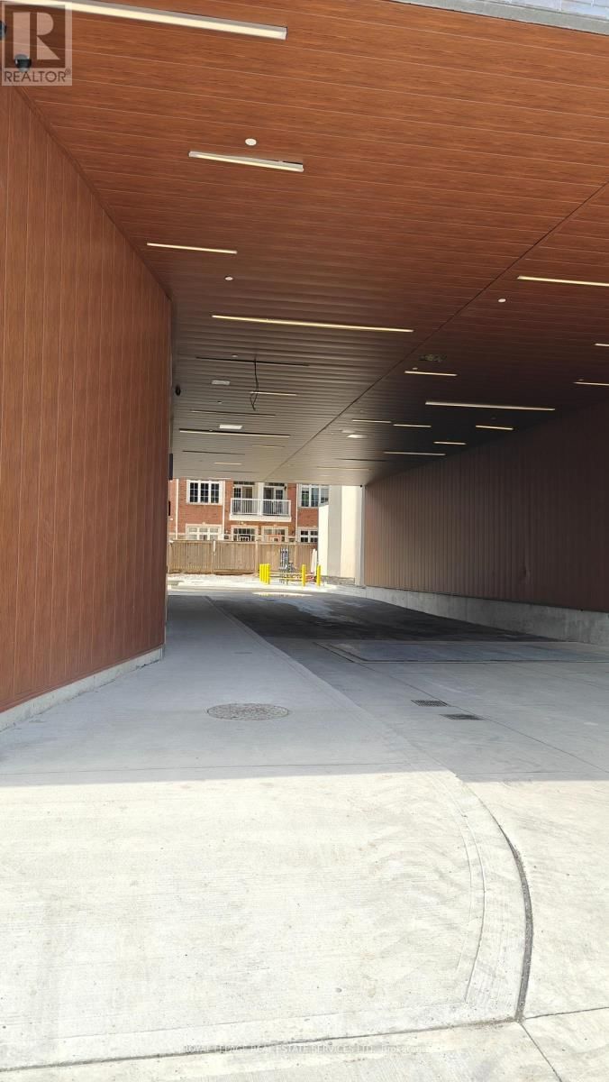 411 - 2075 LAKESHORE ROAD Image 28