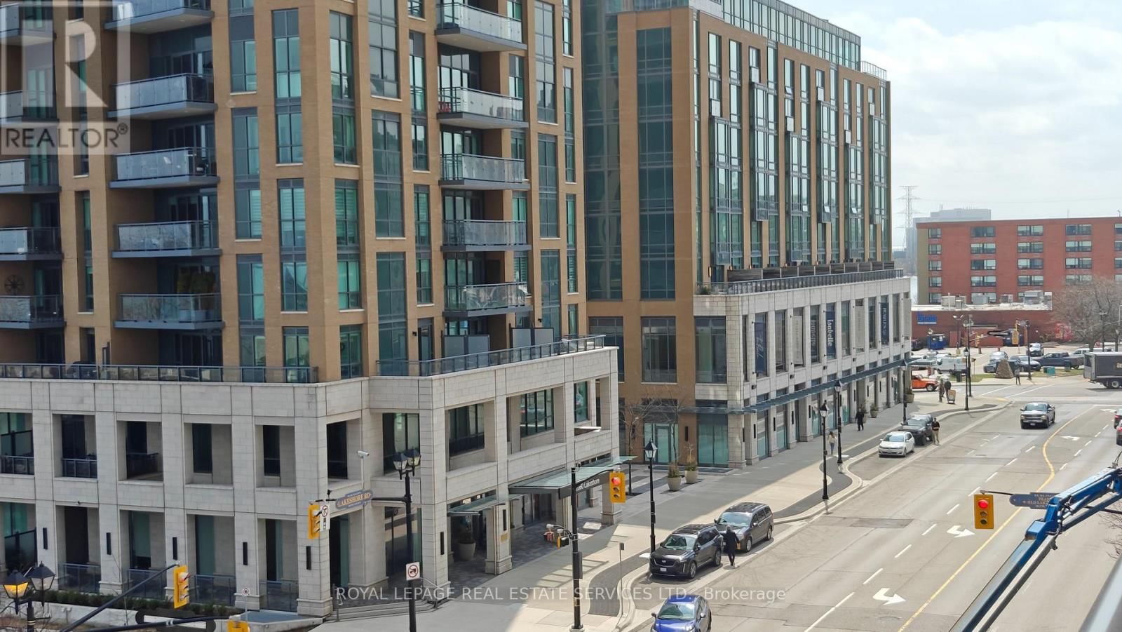 411 - 2075 LAKESHORE ROAD Image 31