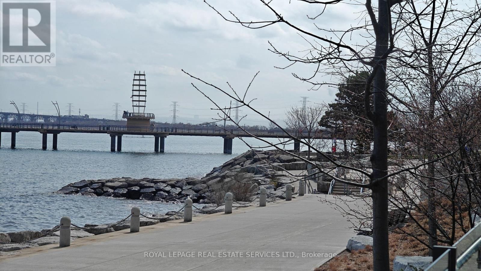 411 - 2075 LAKESHORE ROAD Image 33