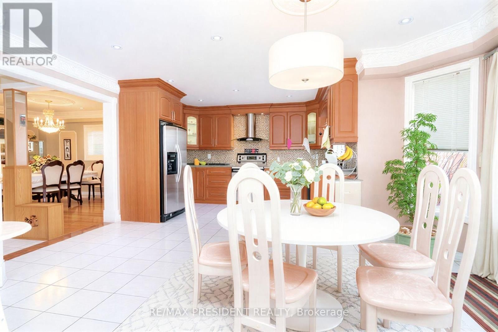 3211 BLOOMFIELD DRIVE Image 14