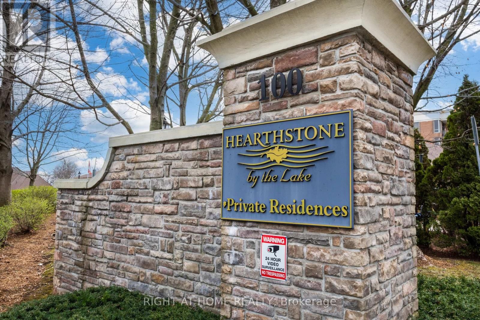 2214 - 100 BURLOAK DRIVE Image 1