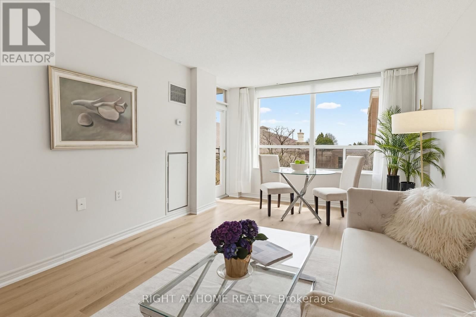 2214 - 100 BURLOAK DRIVE Image 10