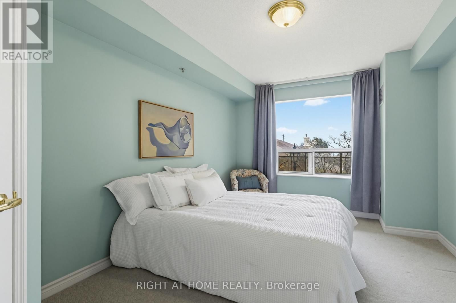 2214 - 100 BURLOAK DRIVE Image 14