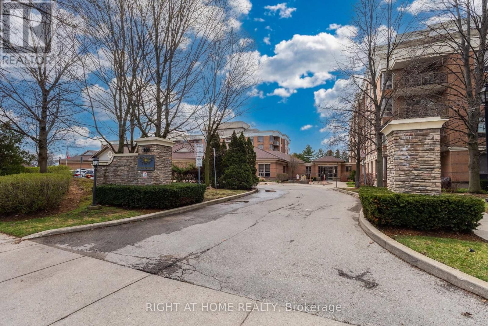 2214 - 100 BURLOAK DRIVE Image 2