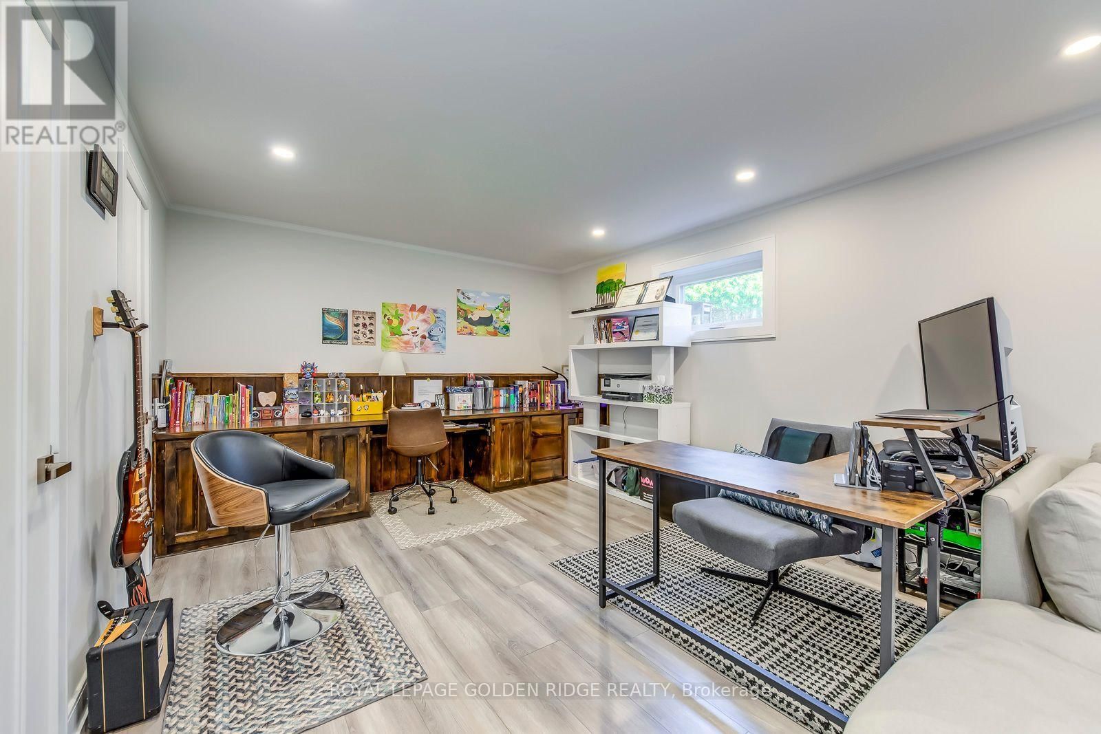 2220 ELMHURST AVENUE Image 18