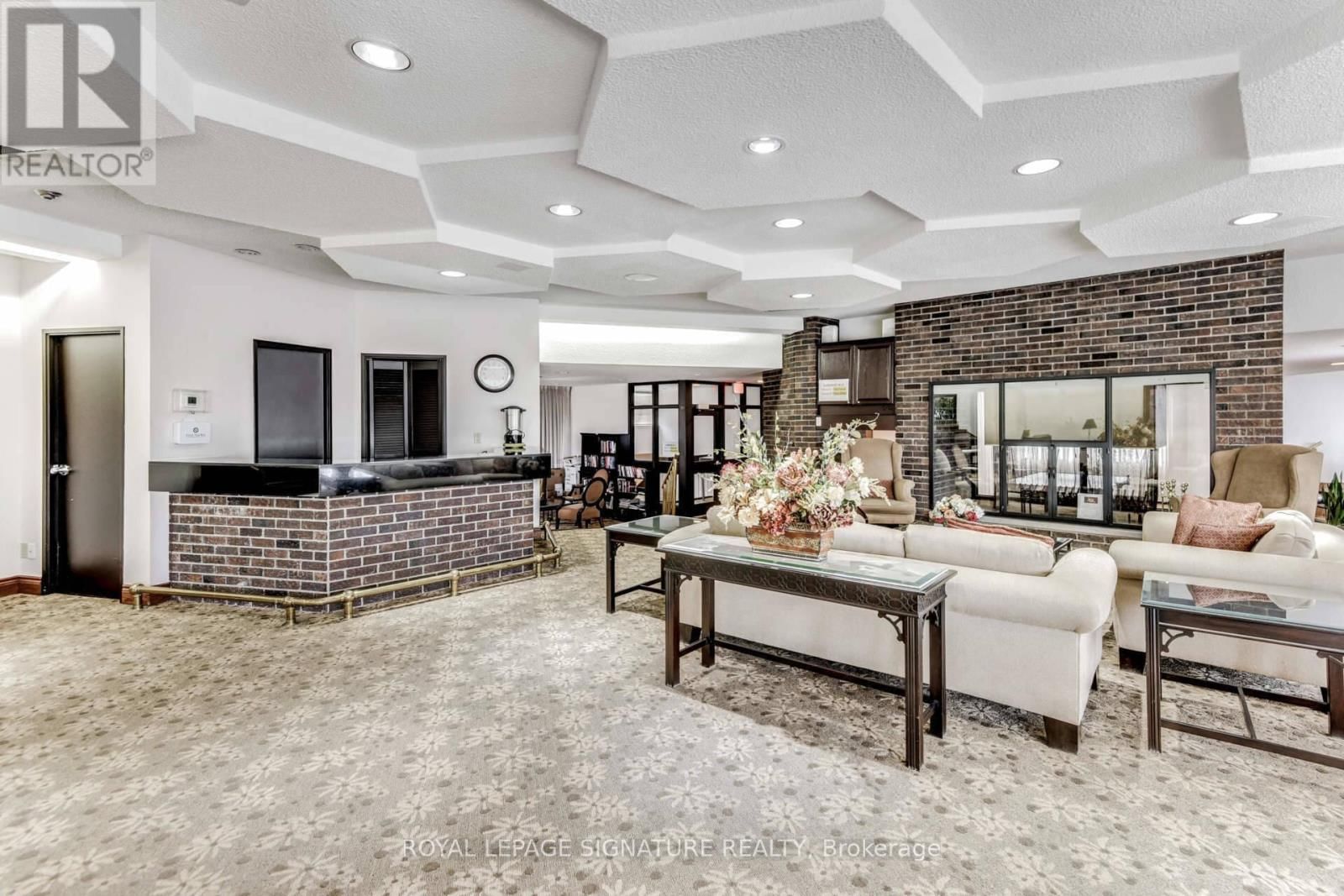 A21 - 296 MILL ROAD Image 20