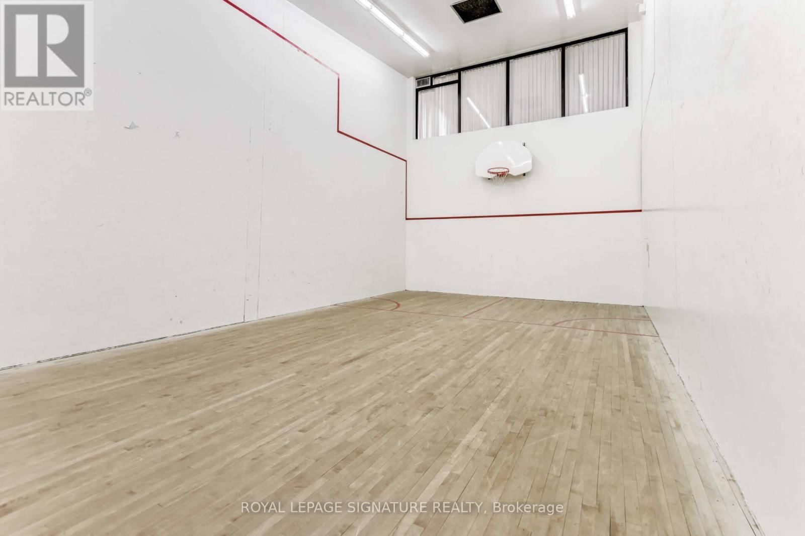 A21 - 296 MILL ROAD Image 26