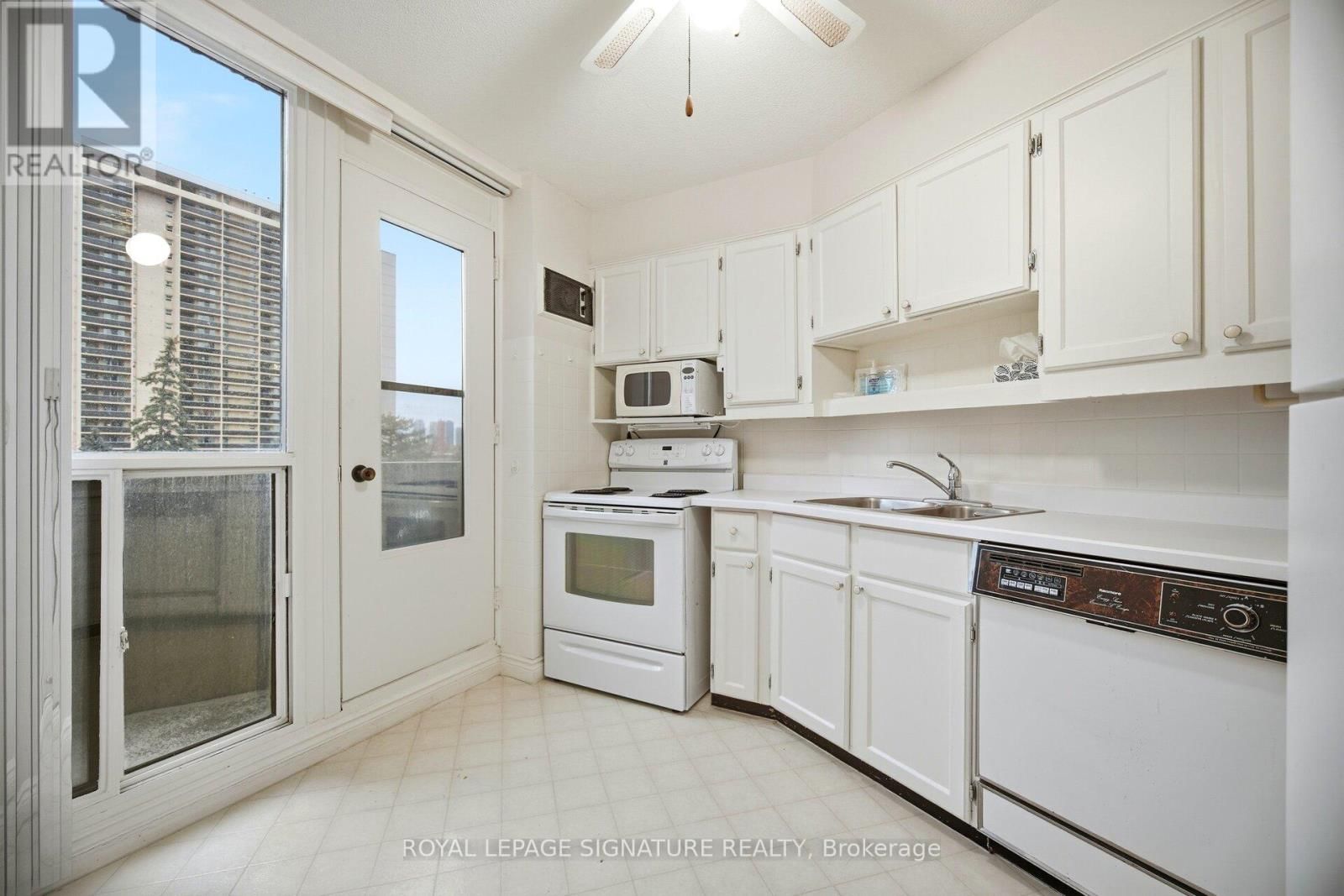 A21 - 296 MILL ROAD Image 6