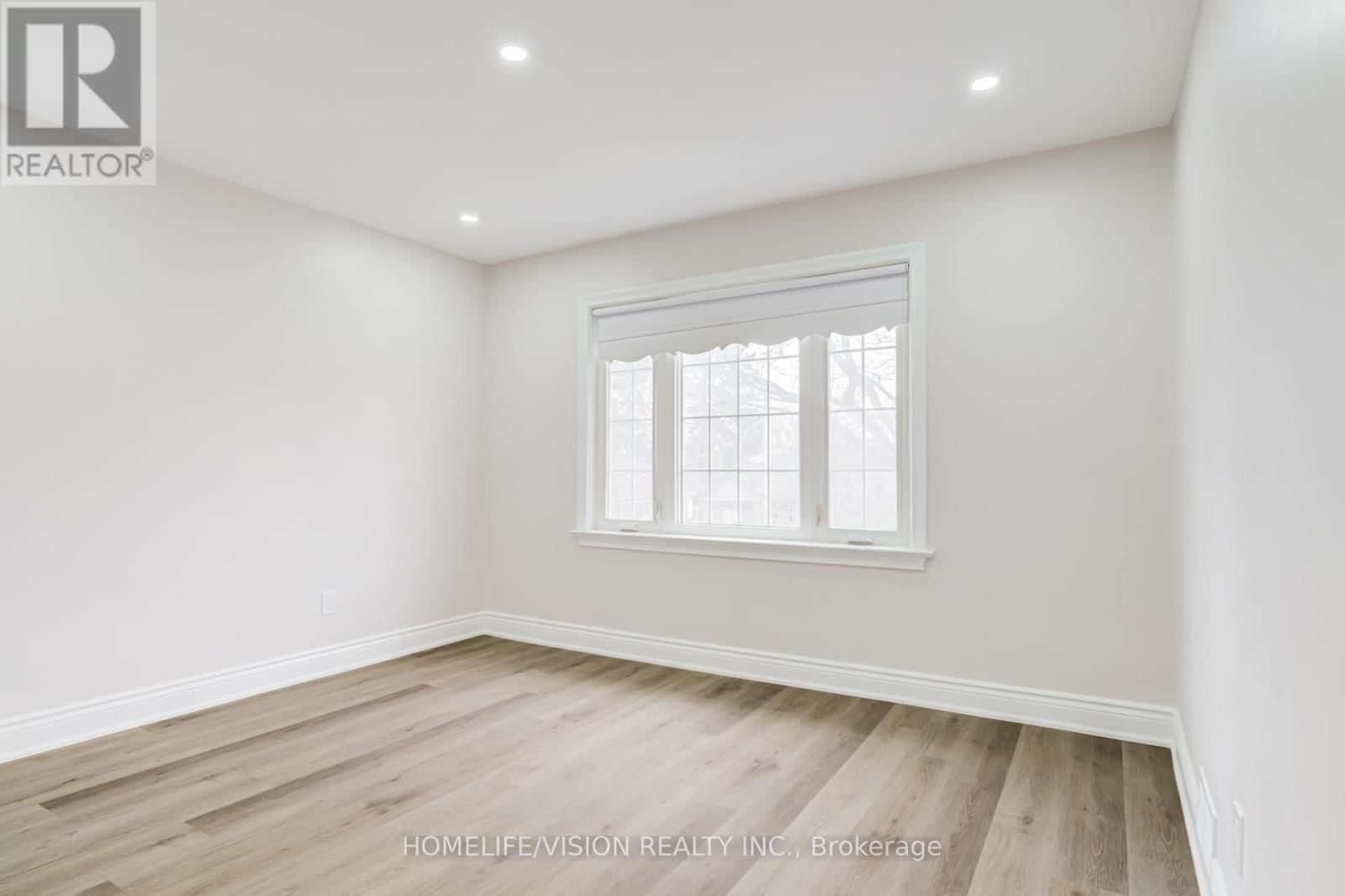 26 MILES ROAD Image 17