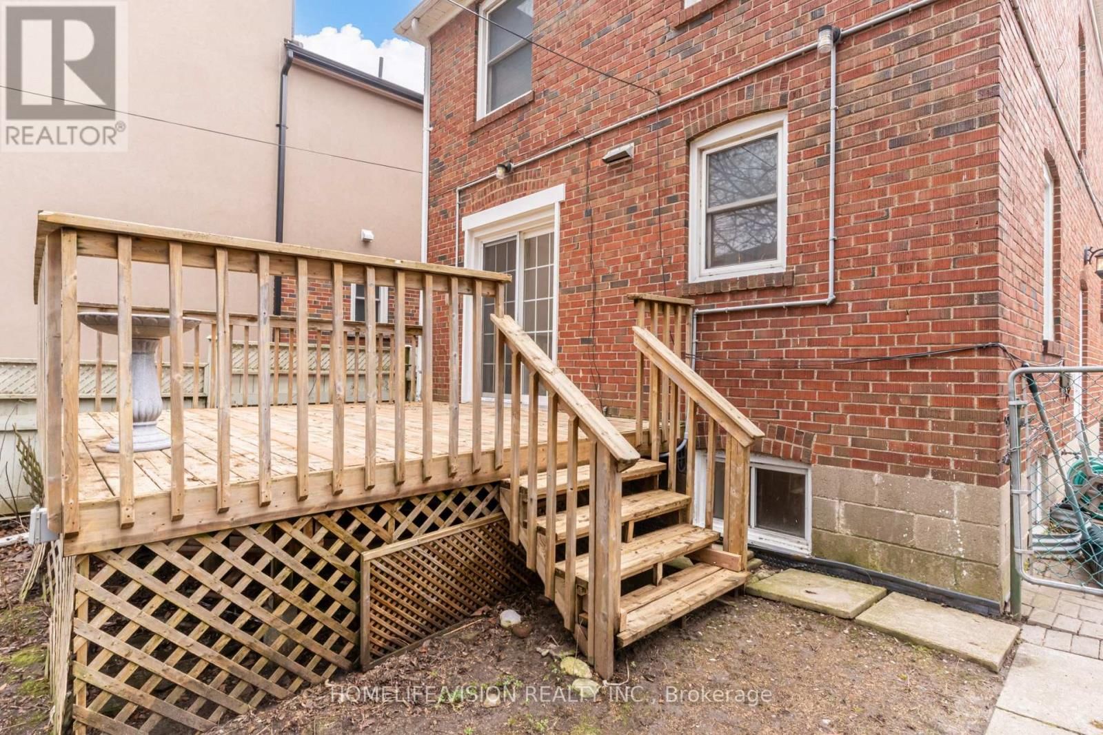 26 MILES ROAD Image 34