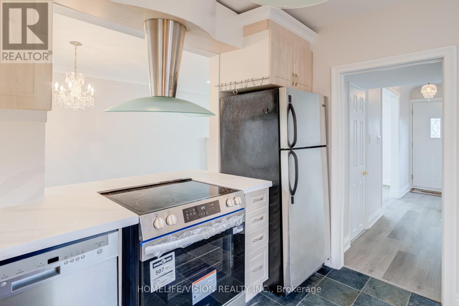 26 MILES ROAD Image 7