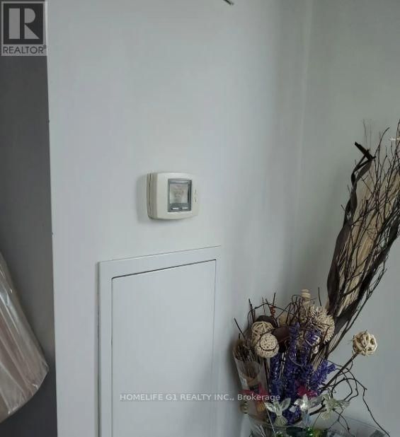 205 SHERWAY GARDENS ROAD Image 12