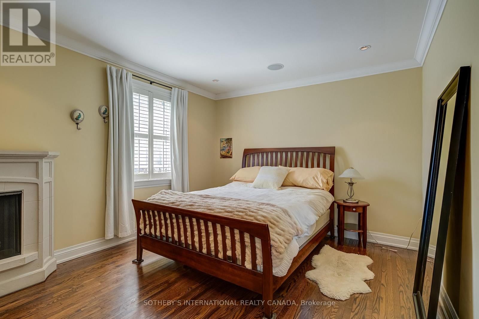 31 MAPLE AVENUE NORTH Image 18