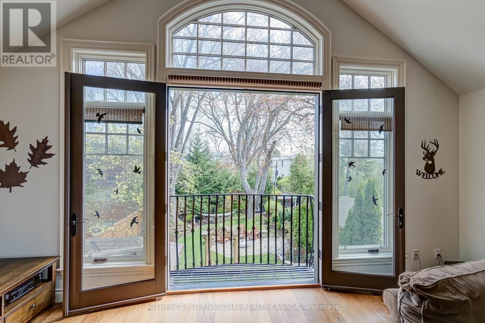 31 MAPLE AVENUE NORTH Image 2