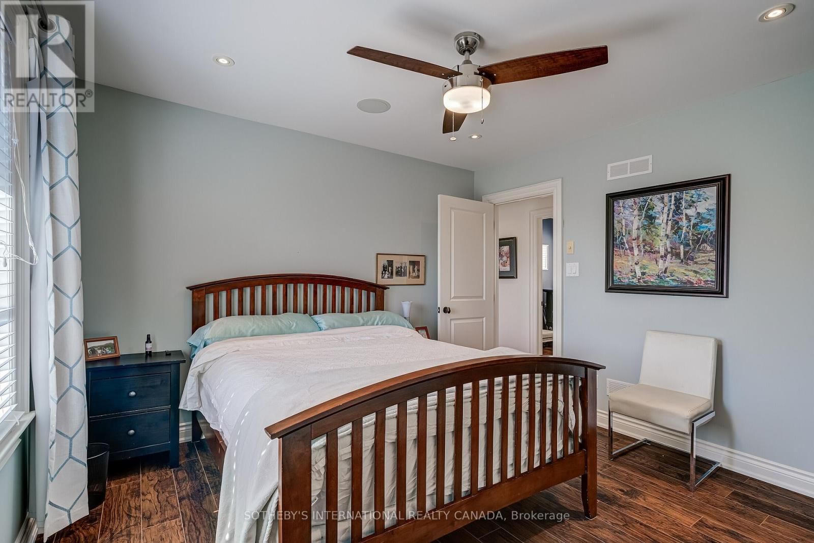 31 MAPLE AVENUE NORTH Image 32