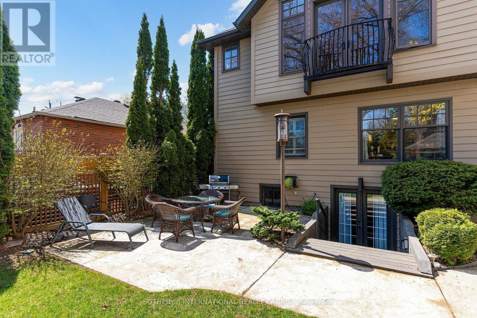 31 MAPLE AVENUE NORTH Image 39