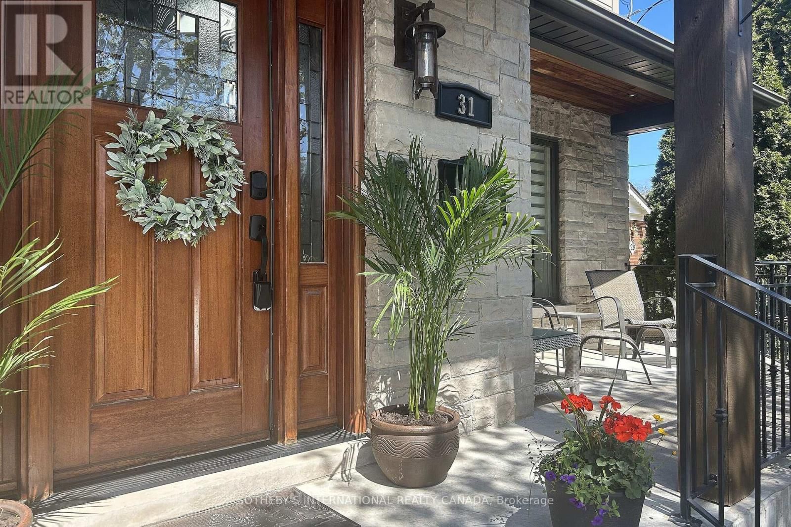 31 MAPLE AVENUE NORTH Image 4