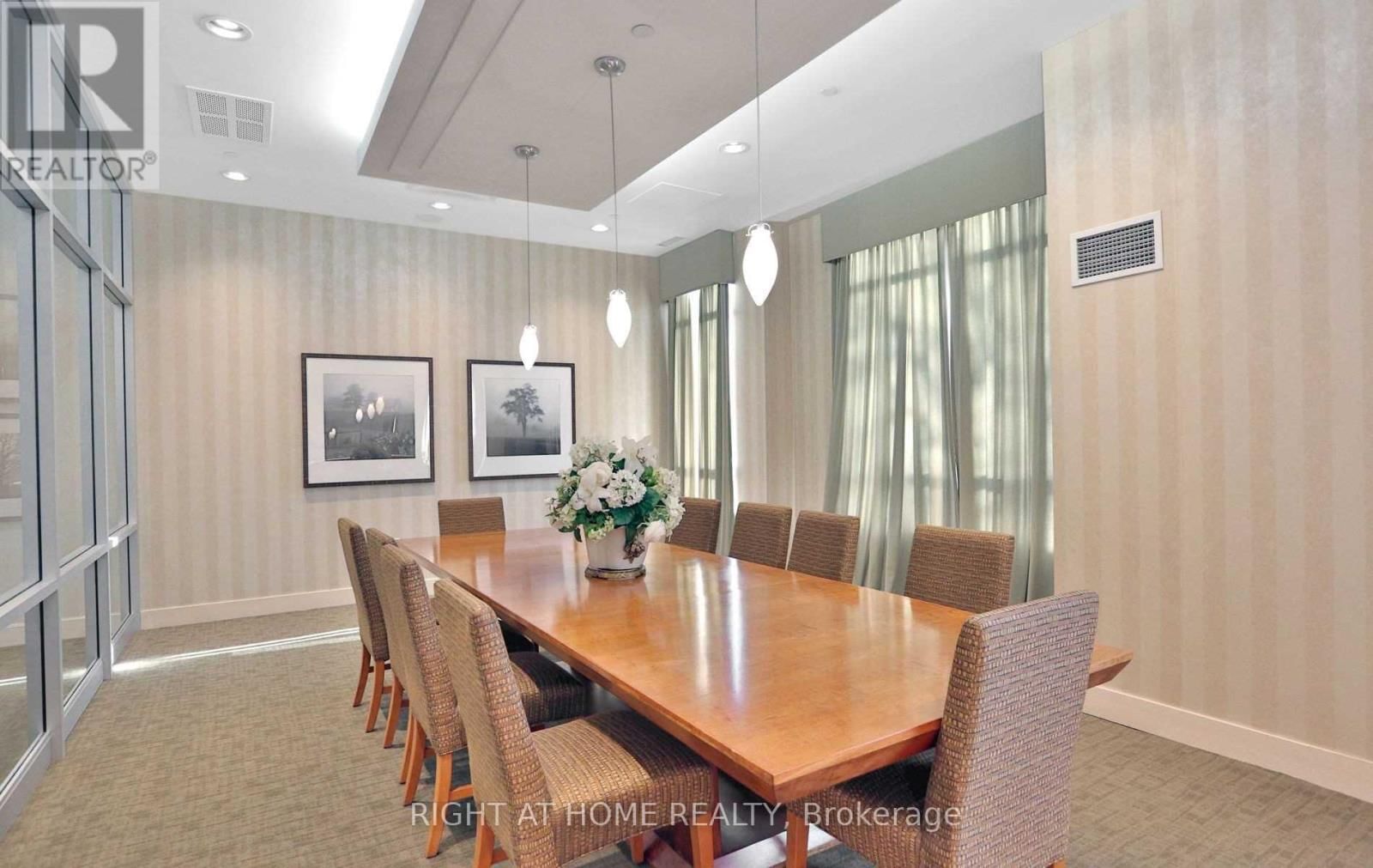 1808 - 55 STRATHAVEN DRIVE Image 26