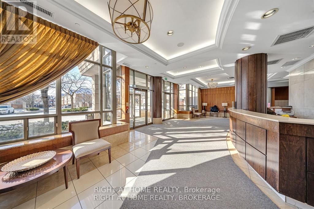 1808 - 55 STRATHAVEN DRIVE Image 31