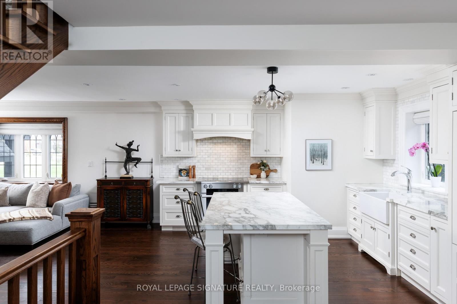 25 VARLEY LANE Image 11