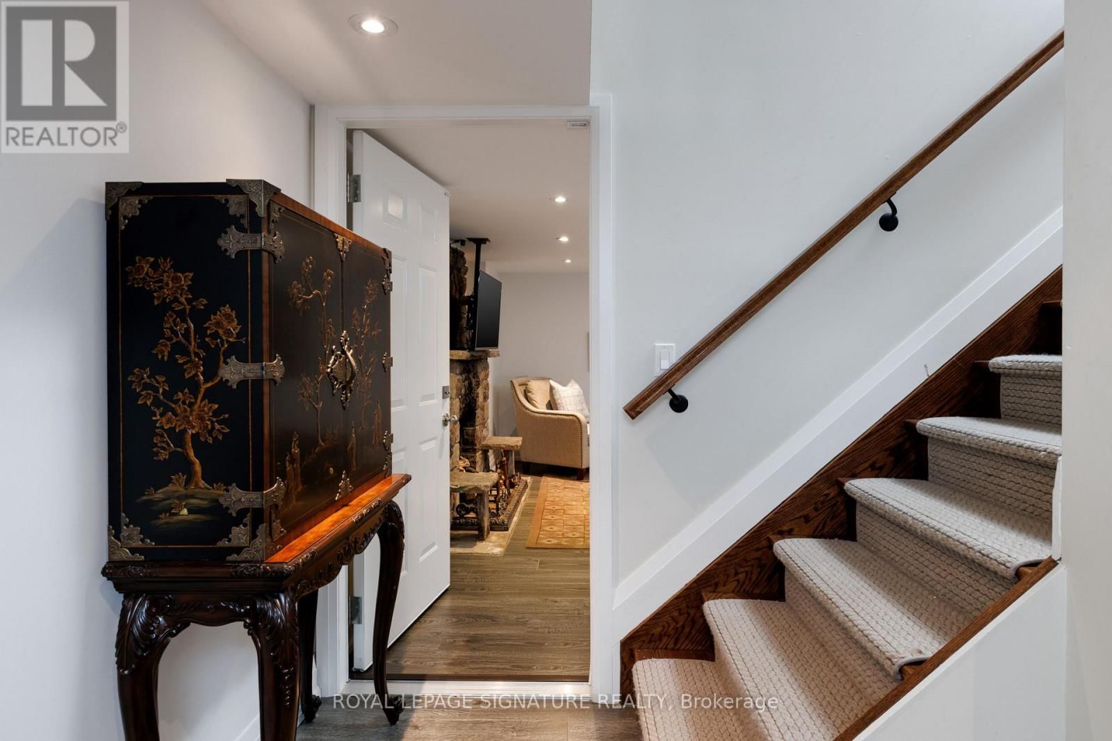 25 VARLEY LANE Image 23