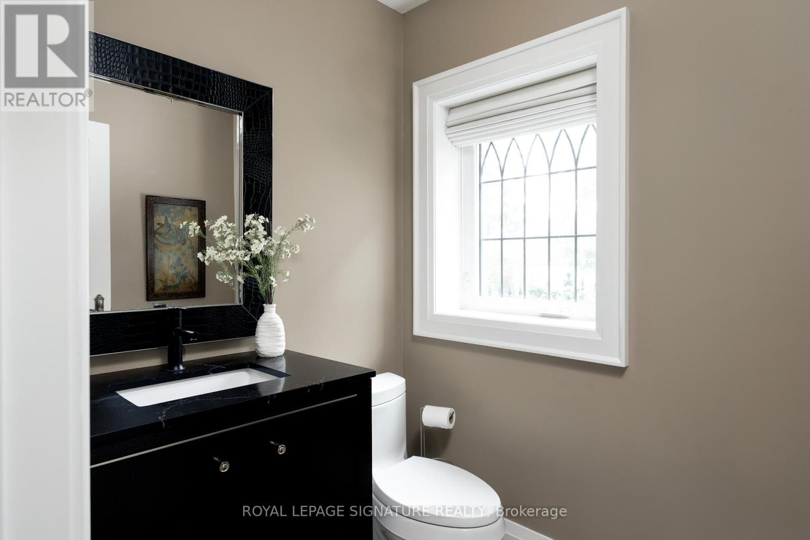 25 VARLEY LANE Image 9