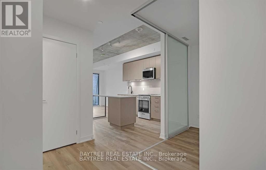 216 - 1808 ST CLAIR AVENUE WEST Image 8