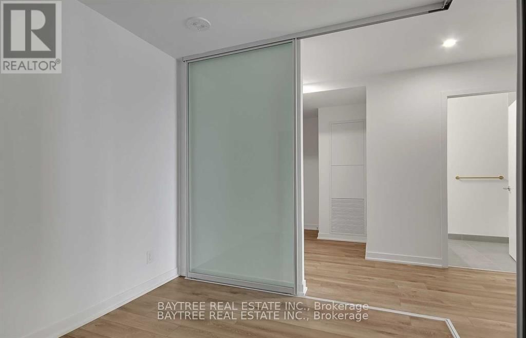 216 - 1808 ST CLAIR AVENUE WEST Image 9