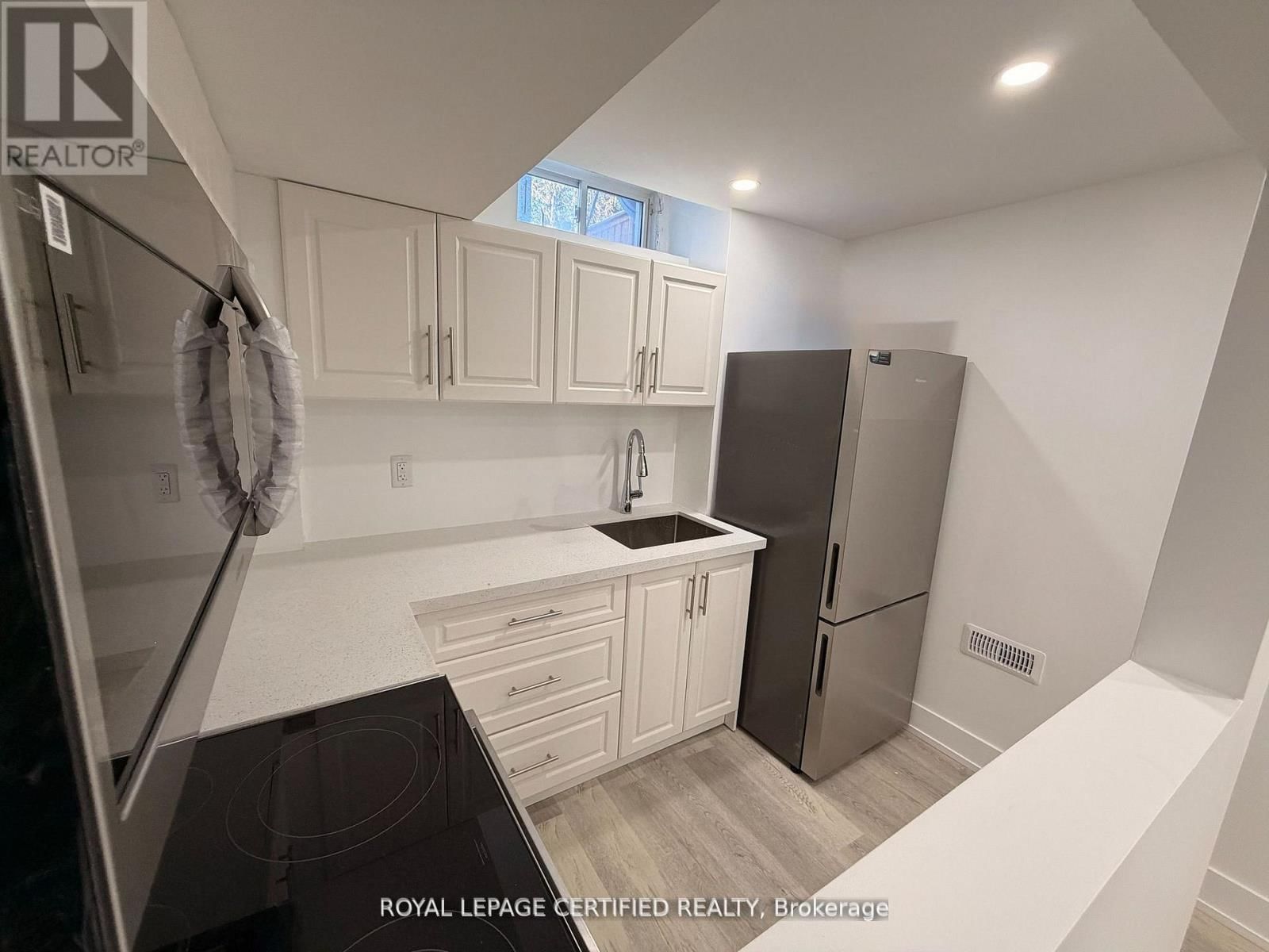 Bsmt - 2129 GLENFIELD ROAD Image 6