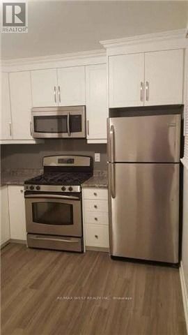 Upper - 78 MILLICENT STREET Image 5