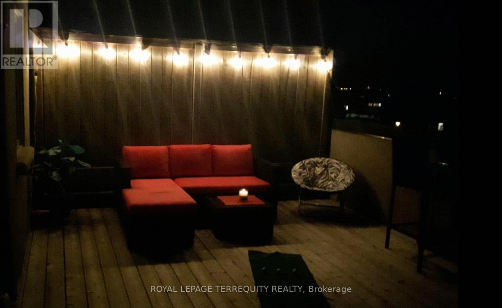 95 - 2441 GREENWICH DRIVE Image 24