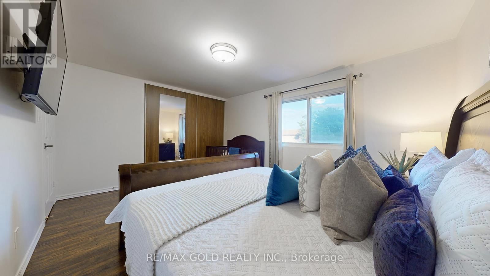 18 - 18 CARLETON PLACE Image 23