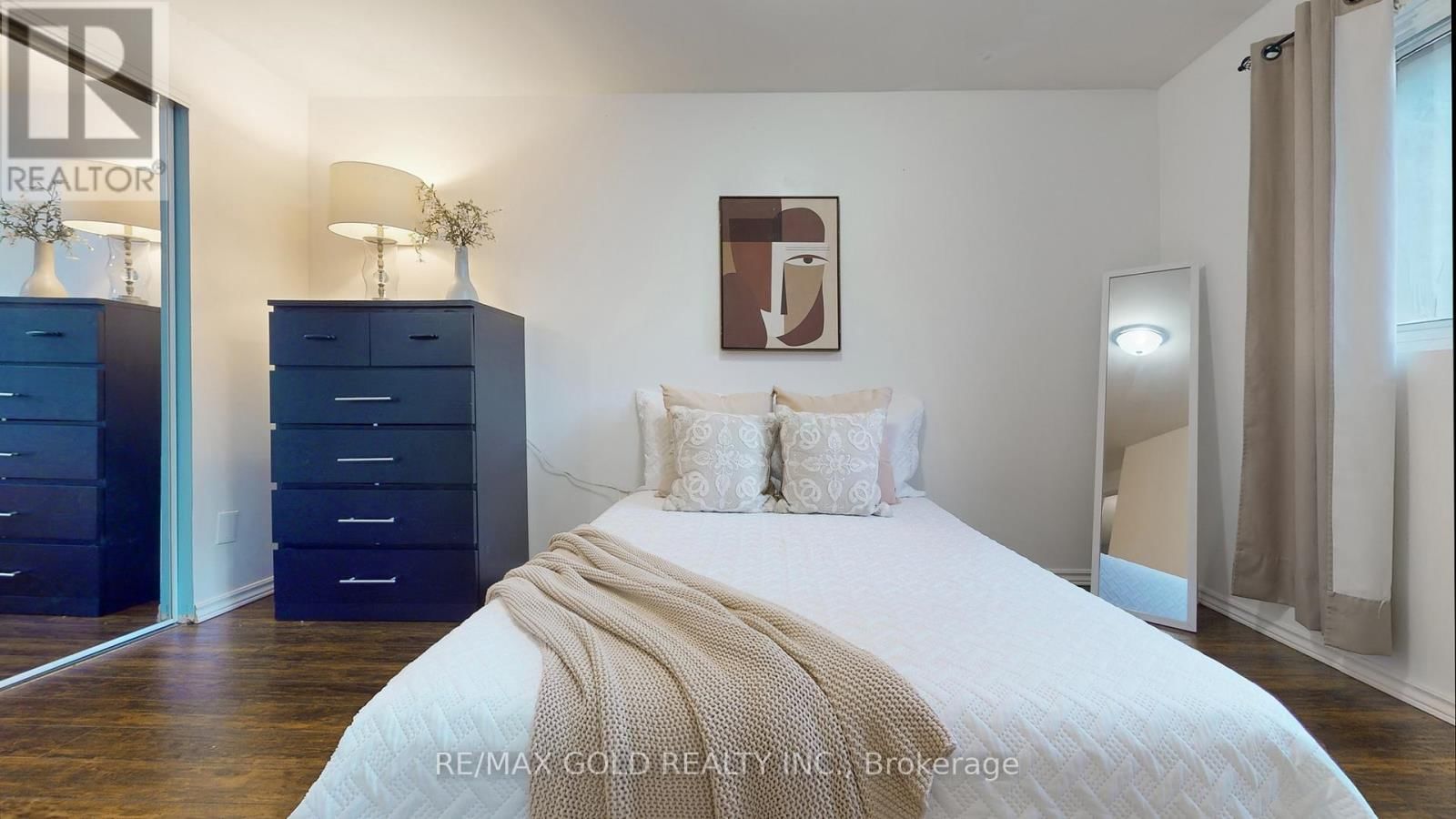 18 - 18 CARLETON PLACE Image 25