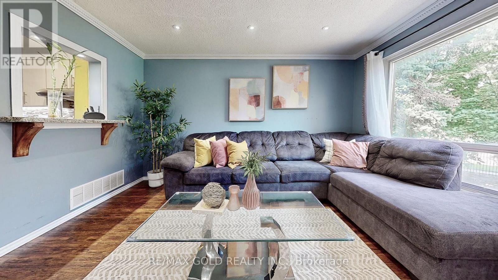 18 - 18 CARLETON PLACE Image 7