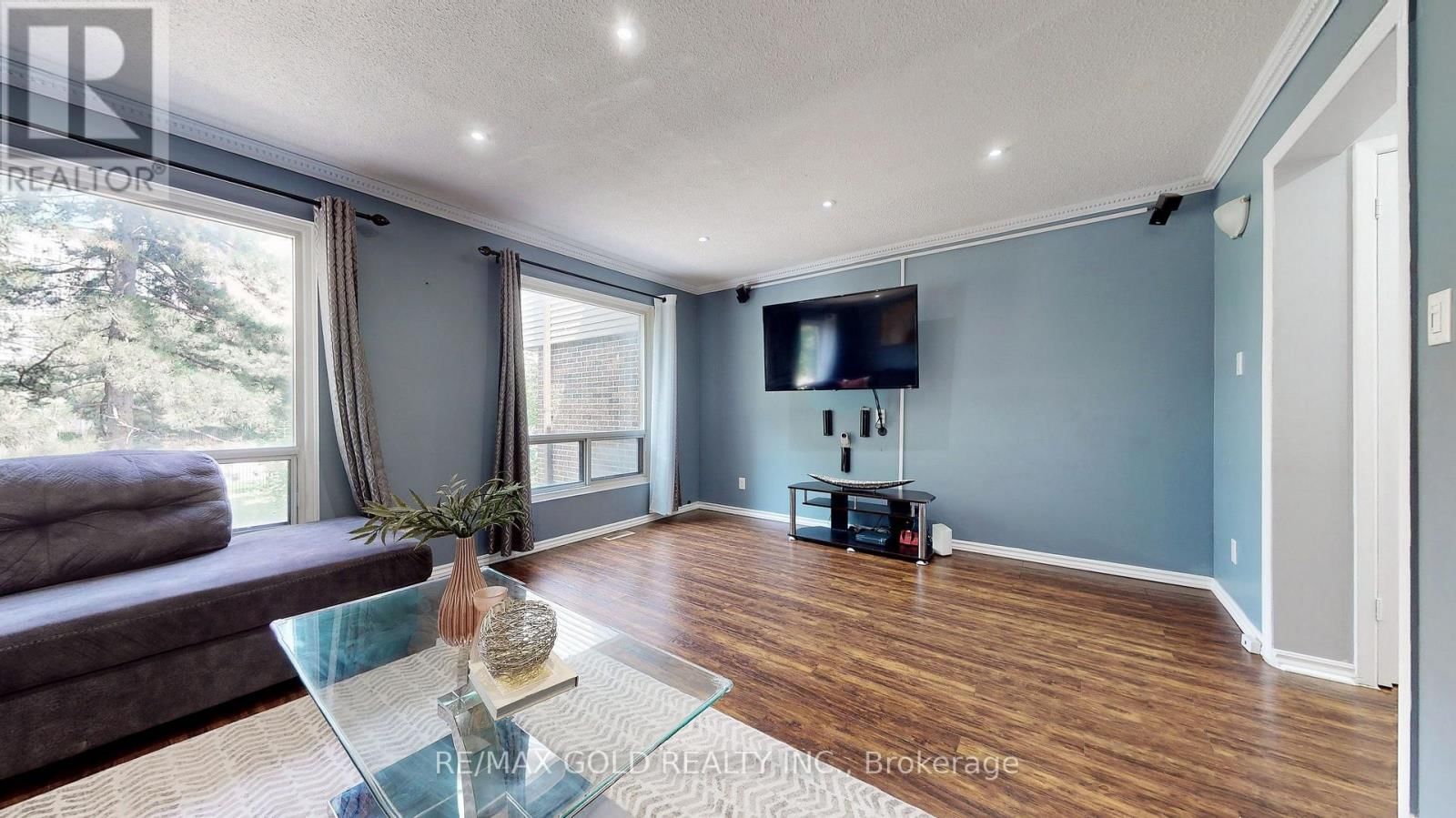 18 - 18 CARLETON PLACE Image 9