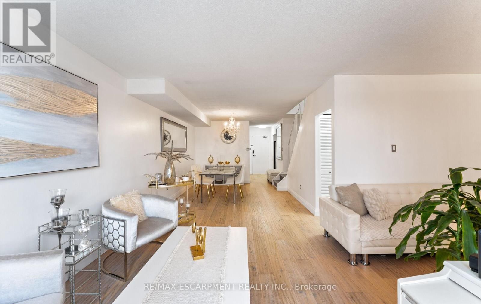 308C - 2 VALHALLA INN ROAD Image 13