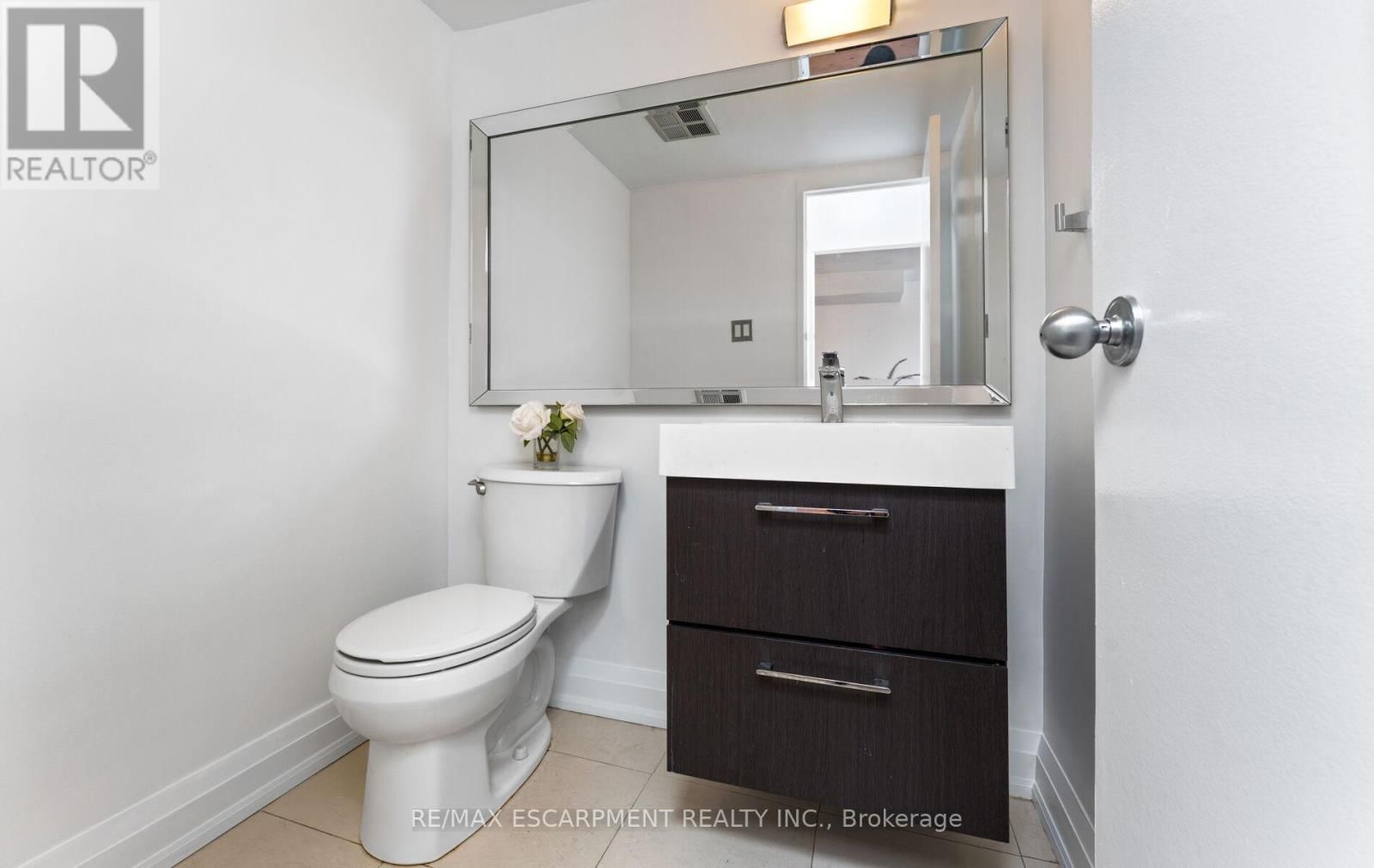 308C - 2 VALHALLA INN ROAD Image 16