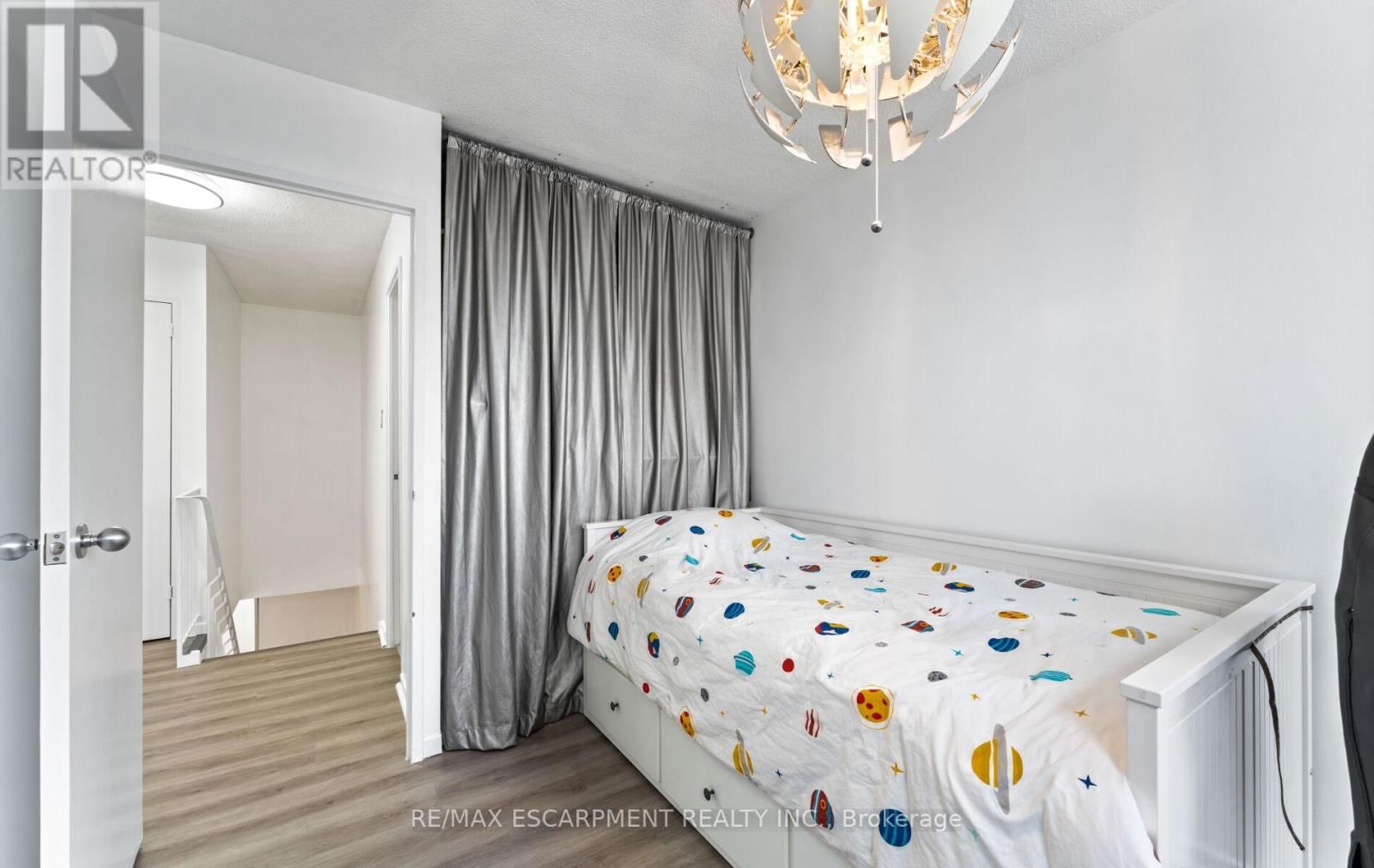 308C - 2 VALHALLA INN ROAD Image 28