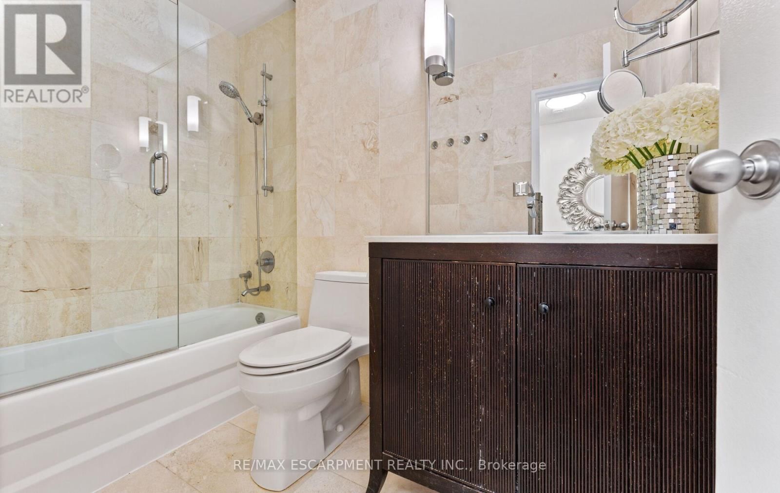 308C - 2 VALHALLA INN ROAD Image 29