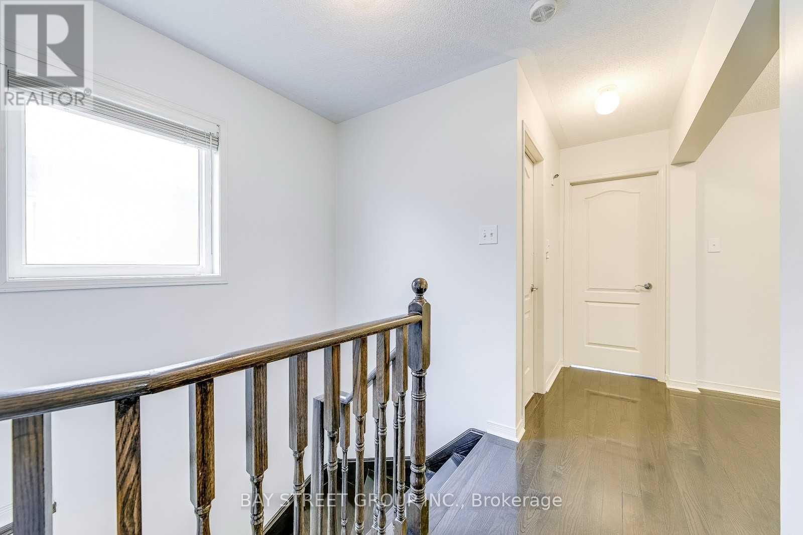 2278 STONE GLEN CRESCENT Image 16