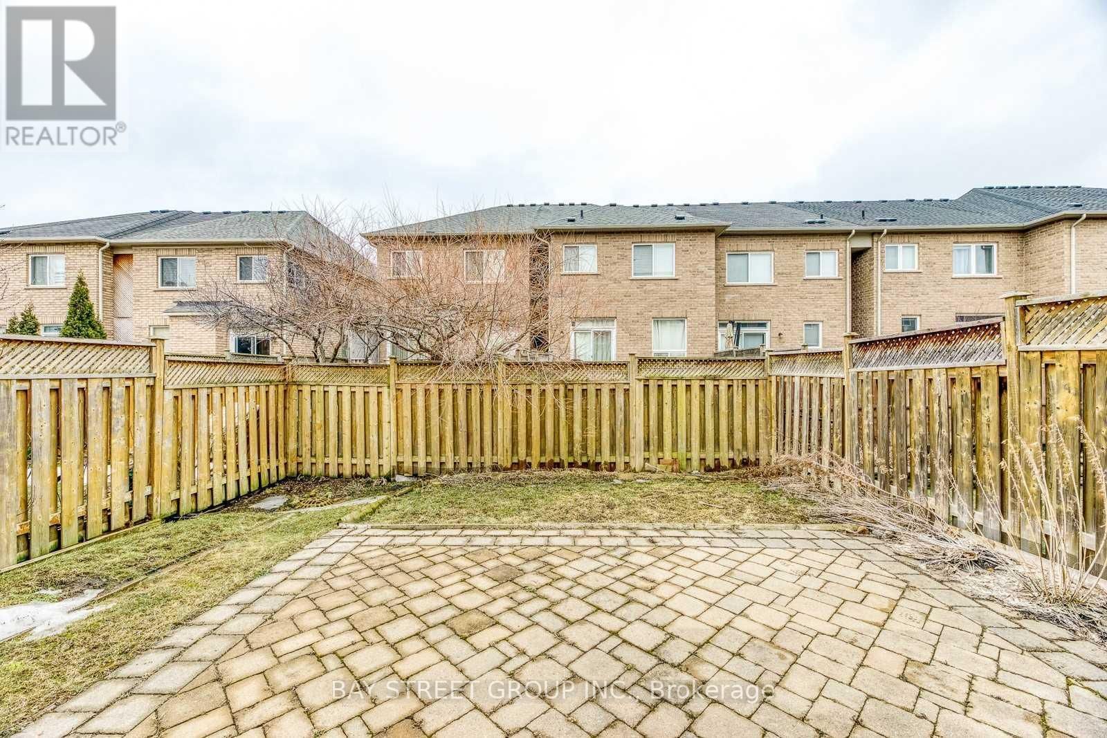 2278 STONE GLEN CRESCENT Image 29