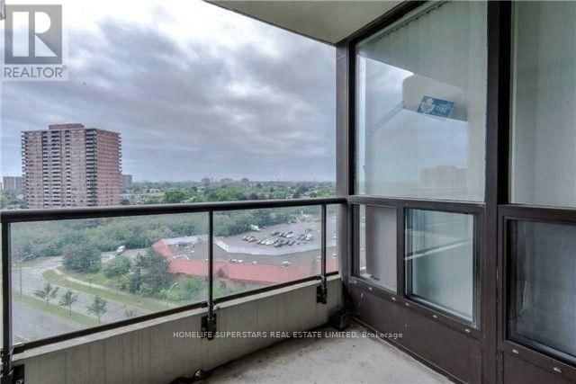 1212 - 1 ROWNTREE ROAD Image 15