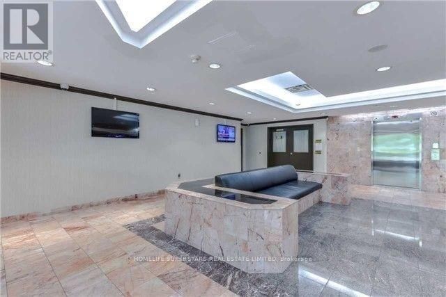 1212 - 1 ROWNTREE ROAD Image 4