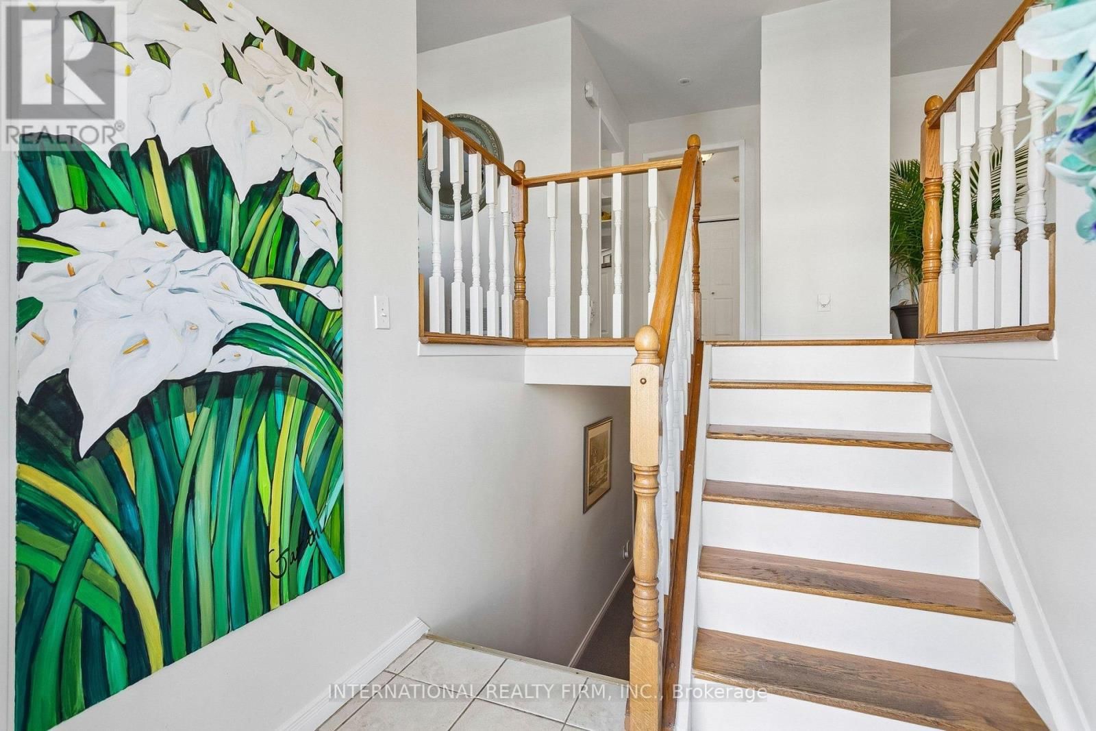 1326 ROXBOROUGH CRESCENT Image 3