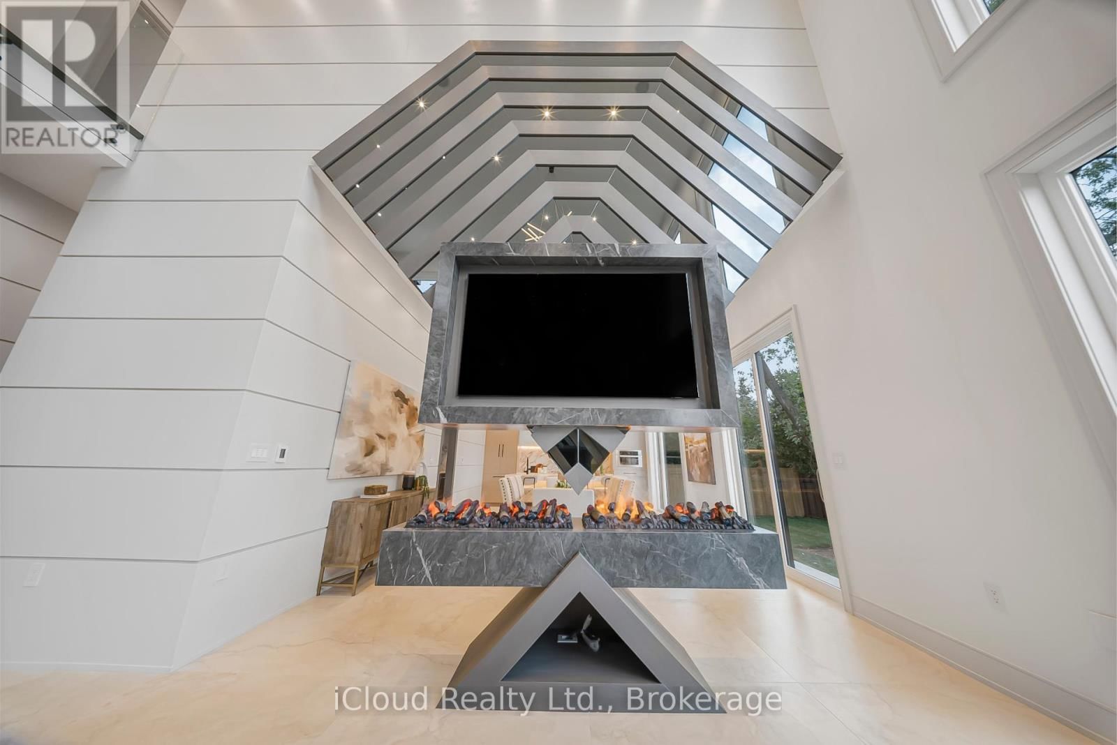 1374 TANSLEY DRIVE Image 4