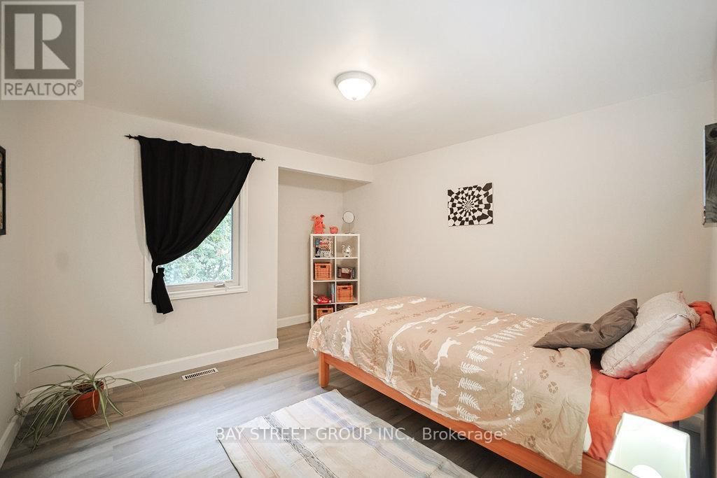 28 - 2200 GLENWOOD SCHOOL DRIVE Image 25