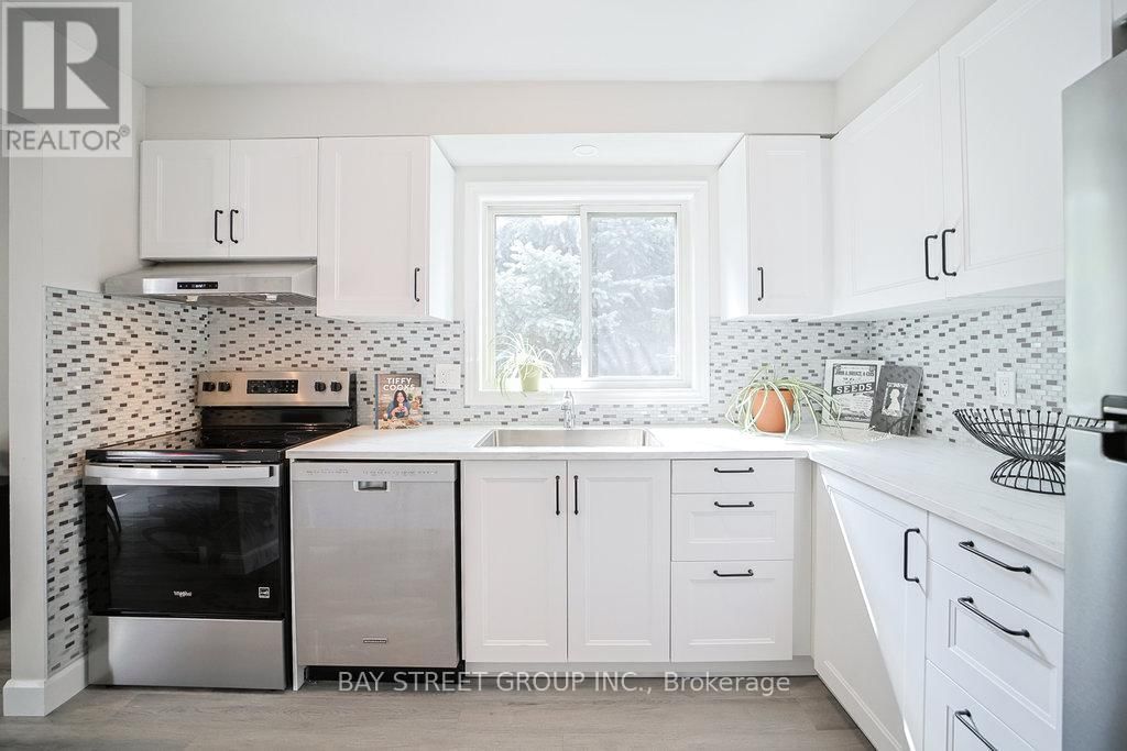 28 - 2200 GLENWOOD SCHOOL DRIVE Image 5